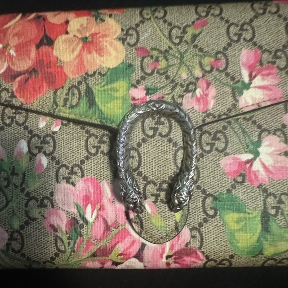 GG Supreme Monogram Blooms Mini Dionysus Chain Wallet Beige Multicolor Dry Rose - Picture 10 of 10